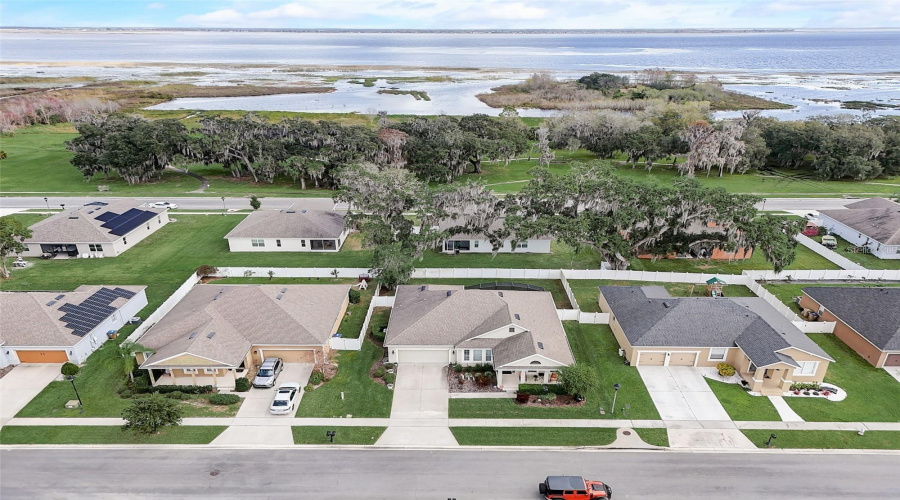 KISSIMMEE, Florida 34746, 4 Bedrooms Bedrooms, ,2 BathroomsBathrooms,Residential,For Sale,OYSTER BAY,0,MFRO6365978