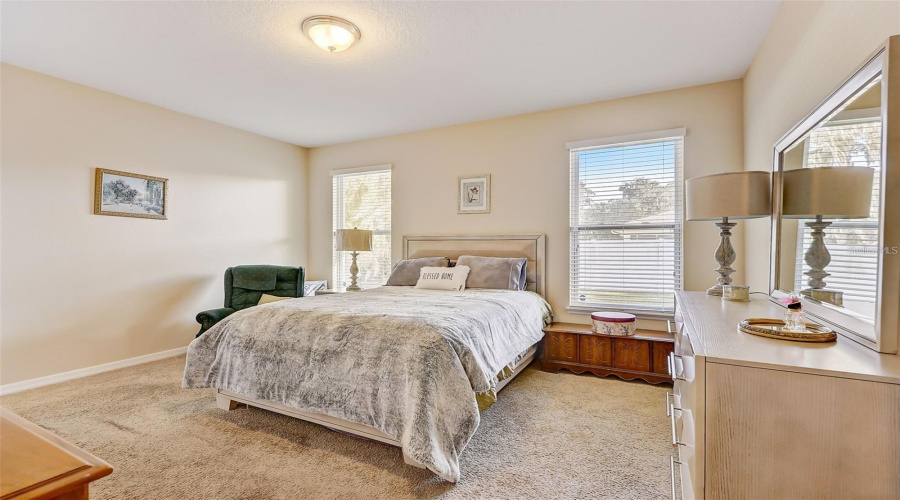 KISSIMMEE, Florida 34746, 4 Bedrooms Bedrooms, ,2 BathroomsBathrooms,Residential,For Sale,OYSTER BAY,0,MFRO6365978