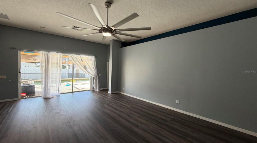 DAVENPORT, Florida 33897, 4 Bedrooms Bedrooms, ,3 BathroomsBathrooms,Residential,For Sale,MONTARA,0,MFRTB8455247