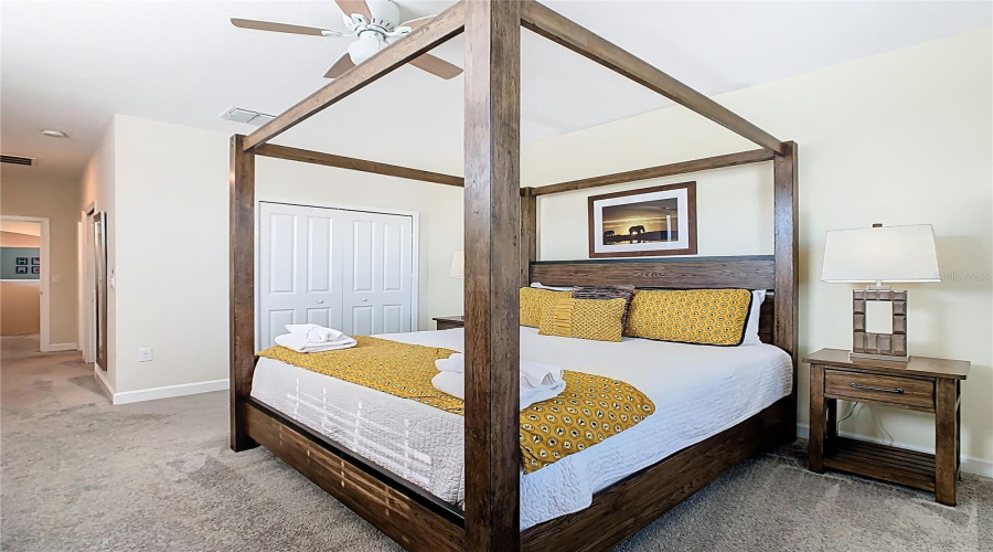 DAVENPORT, Florida 33896, 5 Bedrooms Bedrooms, ,5 BathroomsBathrooms,Residential,For Sale,DROP SHOT,0,MFRG5104948