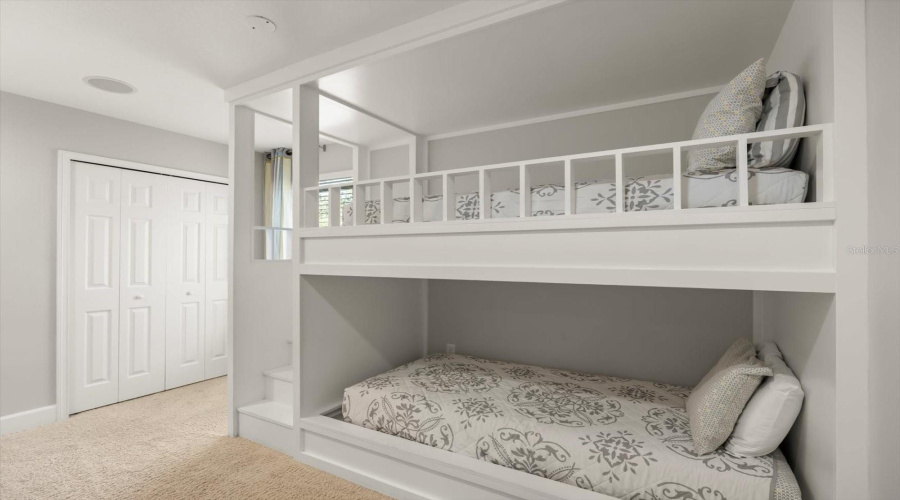 DAVENPORT, Florida 33837, 6 Bedrooms Bedrooms, ,5 BathroomsBathrooms,Residential,For Sale,ORANGE COSMOS,0,MFRO6365702