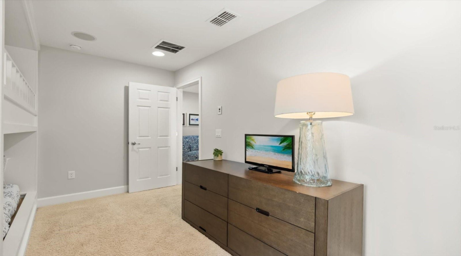 DAVENPORT, Florida 33837, 6 Bedrooms Bedrooms, ,5 BathroomsBathrooms,Residential,For Sale,ORANGE COSMOS,0,MFRO6365702