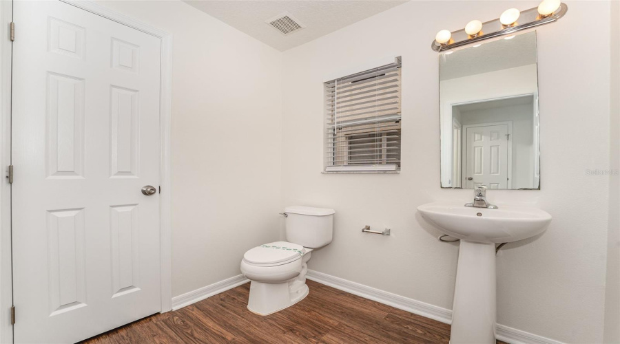 DAVENPORT, Florida 33896, 5 Bedrooms Bedrooms, ,2 BathroomsBathrooms,Residential,For Sale,VERDI,0,MFRO6351086