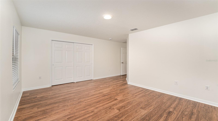 DAVENPORT, Florida 33896, 5 Bedrooms Bedrooms, ,2 BathroomsBathrooms,Residential,For Sale,VERDI,0,MFRO6351086