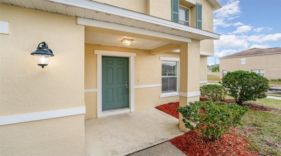 DAVENPORT, Florida 33896, 5 Bedrooms Bedrooms, ,2 BathroomsBathrooms,Residential,For Sale,VERDI,0,MFRO6351086