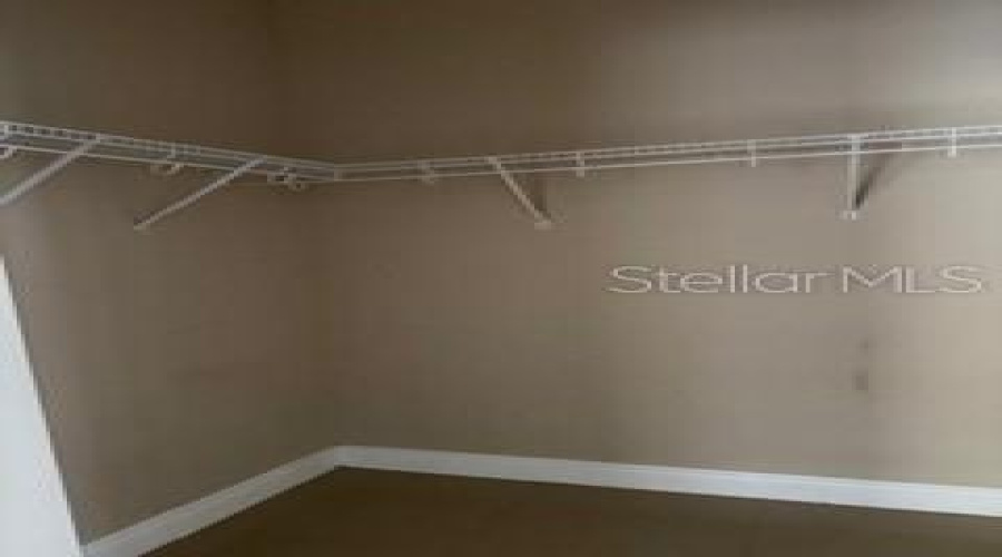 KISSIMMEE, Florida 34746, 3 Bedrooms Bedrooms, ,2 BathroomsBathrooms,Residential,For Sale,EAGLE CLIFF,0,MFRS5140043