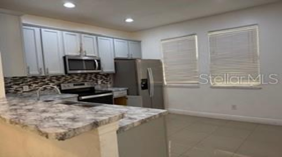 KISSIMMEE, Florida 34746, 3 Bedrooms Bedrooms, ,2 BathroomsBathrooms,Residential,For Sale,EAGLE CLIFF,0,MFRS5140043