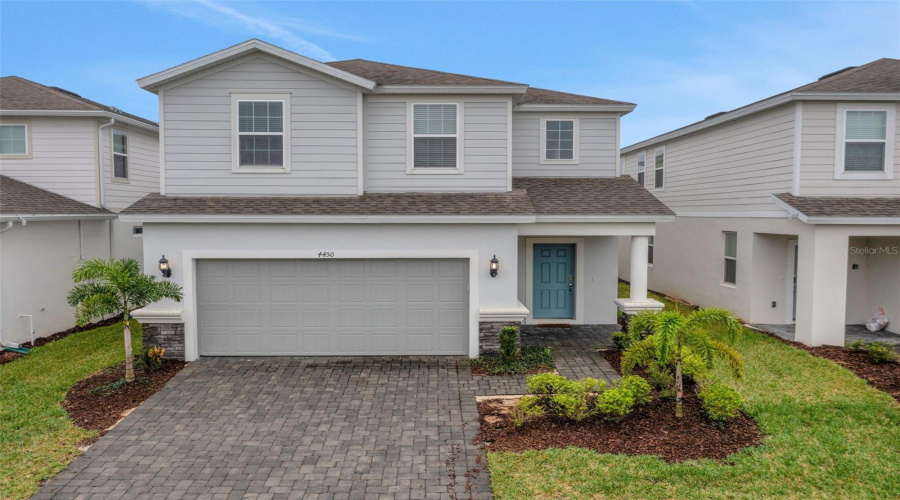 DAVENPORT, Florida 33897, 6 Bedrooms Bedrooms, ,4 BathroomsBathrooms,Residential,For Sale,KAIPO,0,MFRO6365374