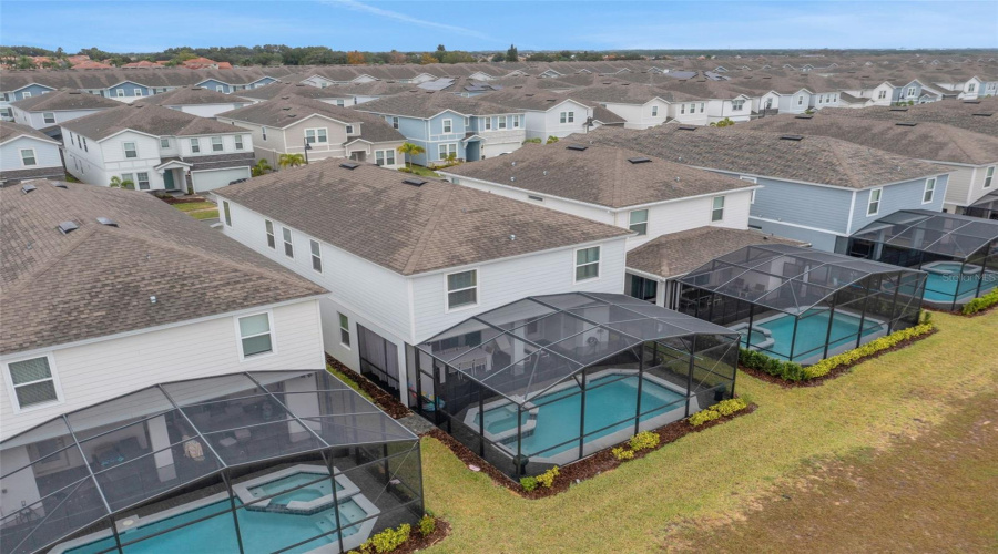 DAVENPORT, Florida 33897, 6 Bedrooms Bedrooms, ,4 BathroomsBathrooms,Residential,For Sale,KAIPO,0,MFRO6365374