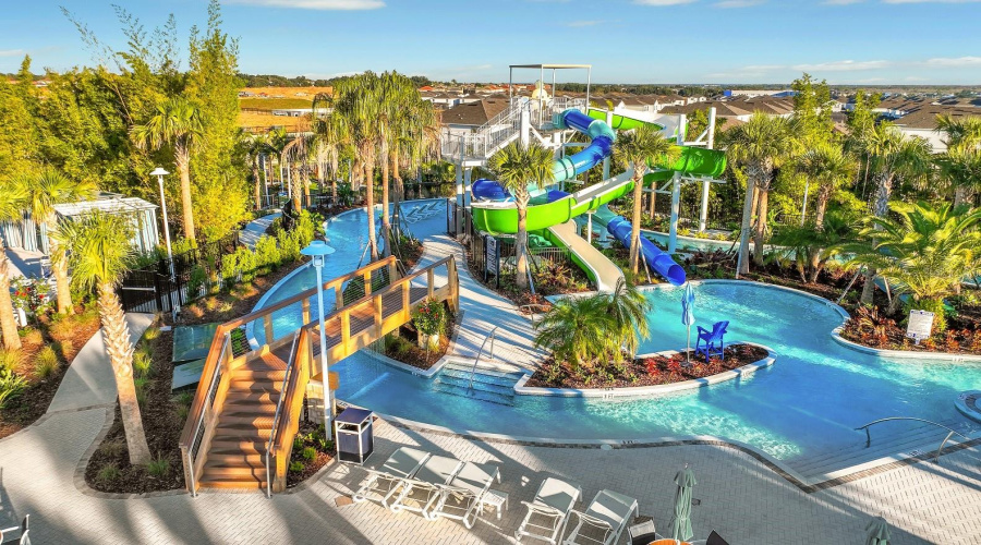 DAVENPORT, Florida 33897, 6 Bedrooms Bedrooms, ,4 BathroomsBathrooms,Residential,For Sale,KAIPO,0,MFRO6365374