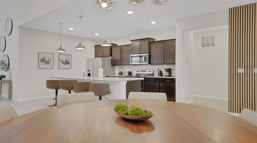 DAVENPORT, Florida 33897, 6 Bedrooms Bedrooms, ,4 BathroomsBathrooms,Residential,For Sale,KAIPO,0,MFRO6365374