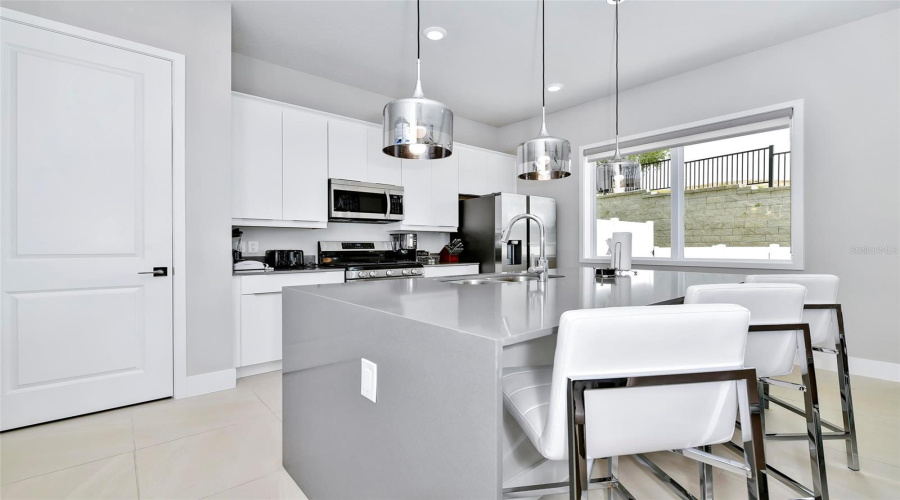 REUNION, Florida 34747, 3 Bedrooms Bedrooms, ,3 BathroomsBathrooms,Residential,For Sale,SANDY RIDGE,0,MFRO6336251