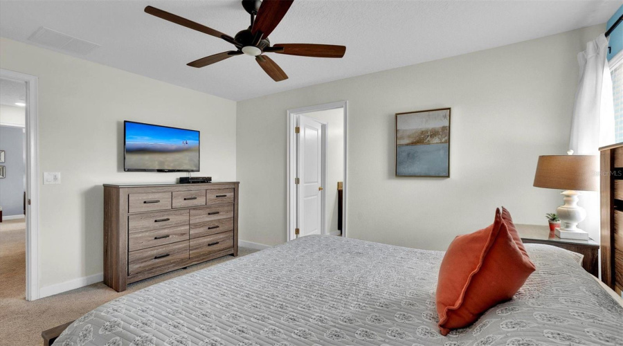 KISSIMMEE, Florida 34746, 5 Bedrooms Bedrooms, ,4 BathroomsBathrooms,Residential,For Sale,PEQUOD,0,MFRO6355216