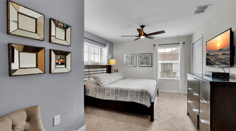 KISSIMMEE, Florida 34746, 5 Bedrooms Bedrooms, ,4 BathroomsBathrooms,Residential,For Sale,PEQUOD,0,MFRO6355216