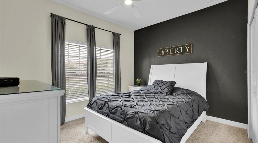 KISSIMMEE, Florida 34746, 5 Bedrooms Bedrooms, ,4 BathroomsBathrooms,Residential,For Sale,PEQUOD,0,MFRO6355216