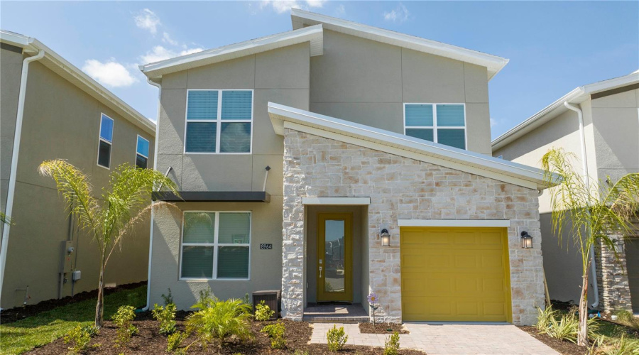 DAVENPORT, Florida 33896, 6 Bedrooms Bedrooms, ,5 BathroomsBathrooms,Residential,For Sale,TAKEAWAY,0,MFRO6313770