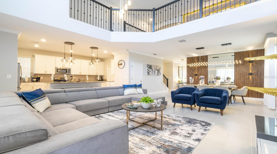 DAVENPORT, Florida 33896, 6 Bedrooms Bedrooms, ,5 BathroomsBathrooms,Residential,For Sale,TAKEAWAY,0,MFRO6313770