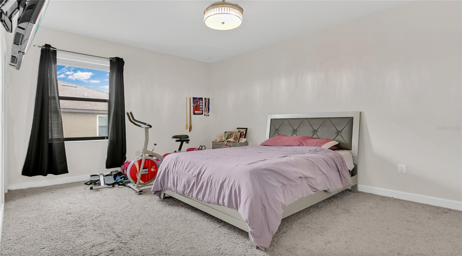 DAVENPORT, Florida 33896, 3 Bedrooms Bedrooms, ,2 BathroomsBathrooms,Residential,For Sale,AZALEA SANDS,0,MFRO6366504