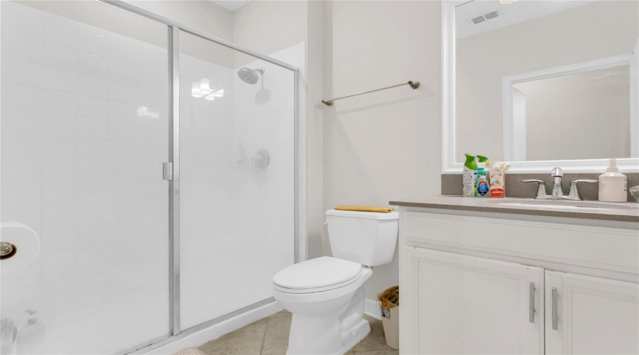 DAVENPORT, Florida 33896, 3 Bedrooms Bedrooms, ,2 BathroomsBathrooms,Residential,For Sale,AZALEA SANDS,0,MFRO6366504