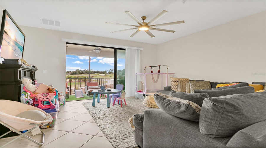 DAVENPORT, Florida 33896, 3 Bedrooms Bedrooms, ,2 BathroomsBathrooms,Residential,For Sale,AZALEA SANDS,0,MFRO6366504