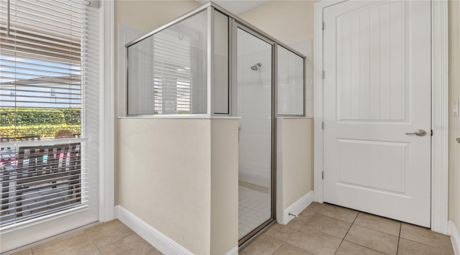 Access to Pool and Lanai