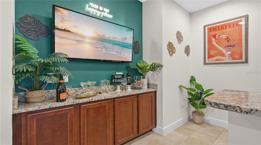 Wine Bar or Coffee Bar - your choice!