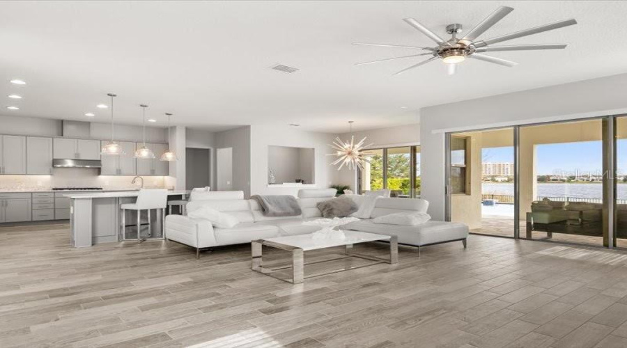 ORLANDO, Florida 32836, 5 Bedrooms Bedrooms, ,5 BathroomsBathrooms,Residential,For Sale,LEMON LAKE,0,MFRO6366645