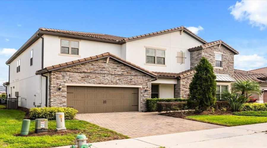 ORLANDO, Florida 32836, 5 Bedrooms Bedrooms, ,5 BathroomsBathrooms,Residential,For Sale,LEMON LAKE,0,MFRO6366645