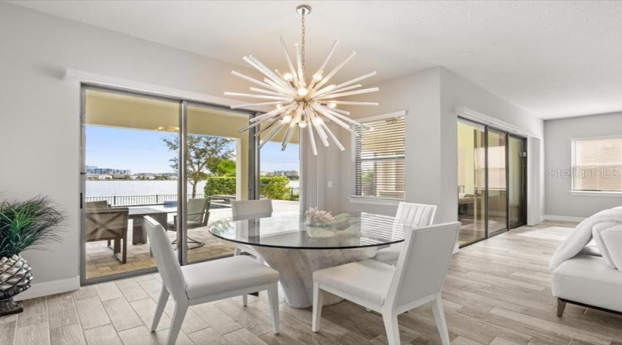 ORLANDO, Florida 32836, 5 Bedrooms Bedrooms, ,5 BathroomsBathrooms,Residential,For Sale,LEMON LAKE,0,MFRO6366645