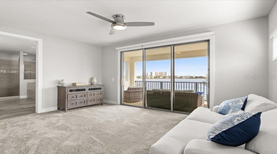 ORLANDO, Florida 32836, 5 Bedrooms Bedrooms, ,5 BathroomsBathrooms,Residential,For Sale,LEMON LAKE,0,MFRO6366645