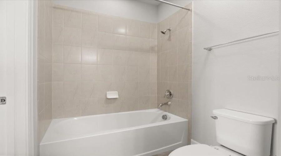 ORLANDO, Florida 32836, 5 Bedrooms Bedrooms, ,5 BathroomsBathrooms,Residential,For Sale,LEMON LAKE,0,MFRO6366645