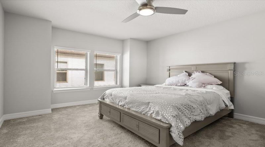 ORLANDO, Florida 32836, 5 Bedrooms Bedrooms, ,5 BathroomsBathrooms,Residential,For Sale,LEMON LAKE,0,MFRO6366645