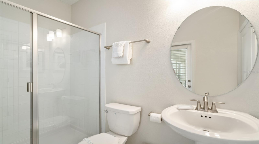 CHAMPIONS GATE, Florida 33896, 6 Bedrooms Bedrooms, ,6 BathroomsBathrooms,Residential,For Sale,MAIDSTONE,0,MFRO6366748