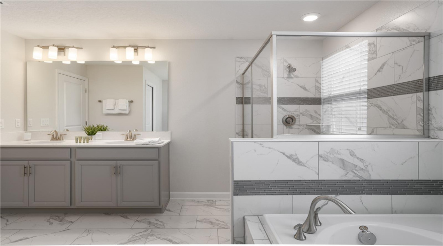 CHAMPIONS GATE, Florida 33896, 6 Bedrooms Bedrooms, ,6 BathroomsBathrooms,Residential,For Sale,MAIDSTONE,0,MFRO6366748