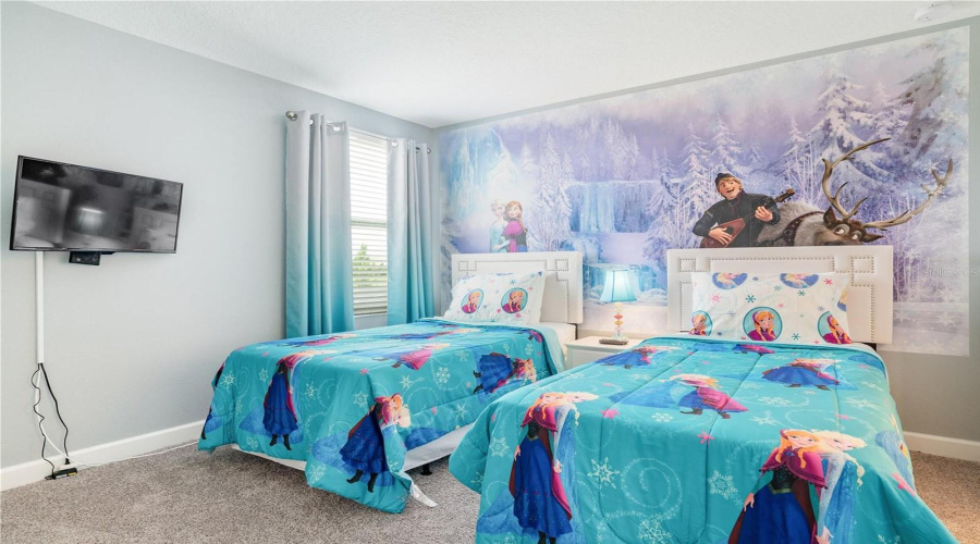 CHAMPIONS GATE, Florida 33896, 6 Bedrooms Bedrooms, ,6 BathroomsBathrooms,Residential,For Sale,MAIDSTONE,0,MFRO6366748