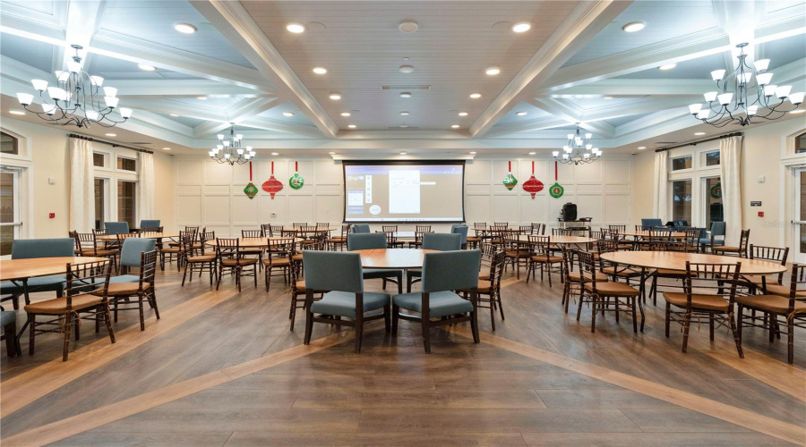 Welcome to 4 Seasons Clubhouse