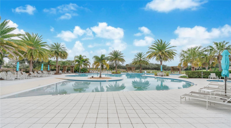 KISSIMMEE, Florida 34747, 3 Bedrooms Bedrooms, ,2 BathroomsBathrooms,Residential,For Sale,FLORA PASS,0,MFRO6365046