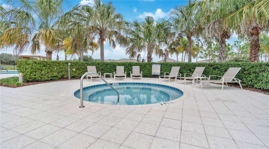 KISSIMMEE, Florida 34747, 3 Bedrooms Bedrooms, ,2 BathroomsBathrooms,Residential,For Sale,FLORA PASS,0,MFRO6365046