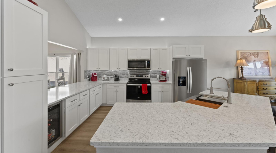 KISSIMMEE, Florida 34747, 6 Bedrooms Bedrooms, ,4 BathroomsBathrooms,Residential,For Sale,YELLOW CRANE,0,MFRO6366571