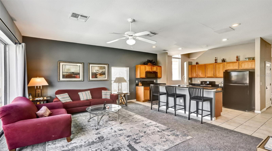 DAVENPORT, Florida 33837, 5 Bedrooms Bedrooms, ,3 BathroomsBathrooms,Residential,For Sale,VIZCAY,0,MFRS5138958