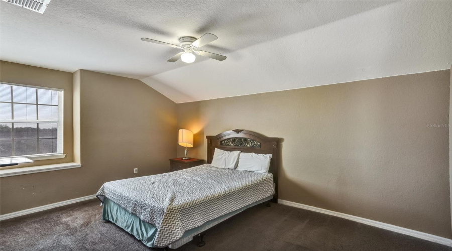 DAVENPORT, Florida 33837, 5 Bedrooms Bedrooms, ,3 BathroomsBathrooms,Residential,For Sale,VIZCAY,0,MFRS5138958