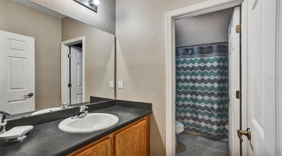 DAVENPORT, Florida 33837, 5 Bedrooms Bedrooms, ,3 BathroomsBathrooms,Residential,For Sale,VIZCAY,0,MFRS5138958