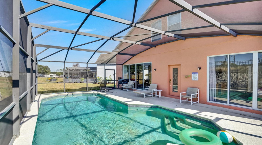 DAVENPORT, Florida 33837, 5 Bedrooms Bedrooms, ,3 BathroomsBathrooms,Residential,For Sale,VIZCAY,0,MFRS5138958