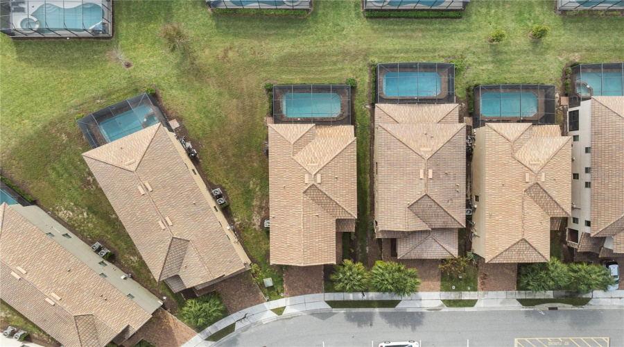 DAVENPORT, Florida 33837, 5 Bedrooms Bedrooms, ,4 BathroomsBathrooms,Residential,For Sale,MISTY OAK,0,MFRS5140112