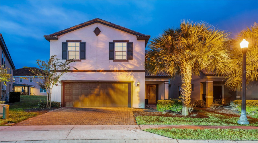 DAVENPORT, Florida 33837, 5 Bedrooms Bedrooms, ,4 BathroomsBathrooms,Residential,For Sale,MISTY OAK,0,MFRS5140112