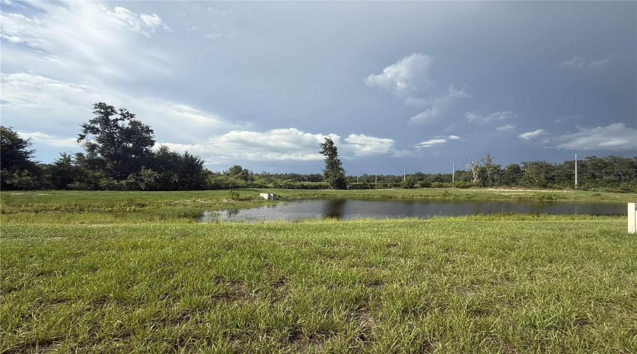 DAVENPORT, Florida 33837, 5 Bedrooms Bedrooms, ,3 BathroomsBathrooms,Residential,For Sale,GINA,0,MFRO6337591