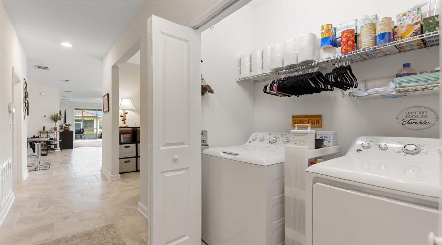 DAVENPORT, Florida 33896, 2 Bedrooms Bedrooms, ,2 BathroomsBathrooms,Residential,For Sale,BLACKWOLF RUN,0,MFRS5139913