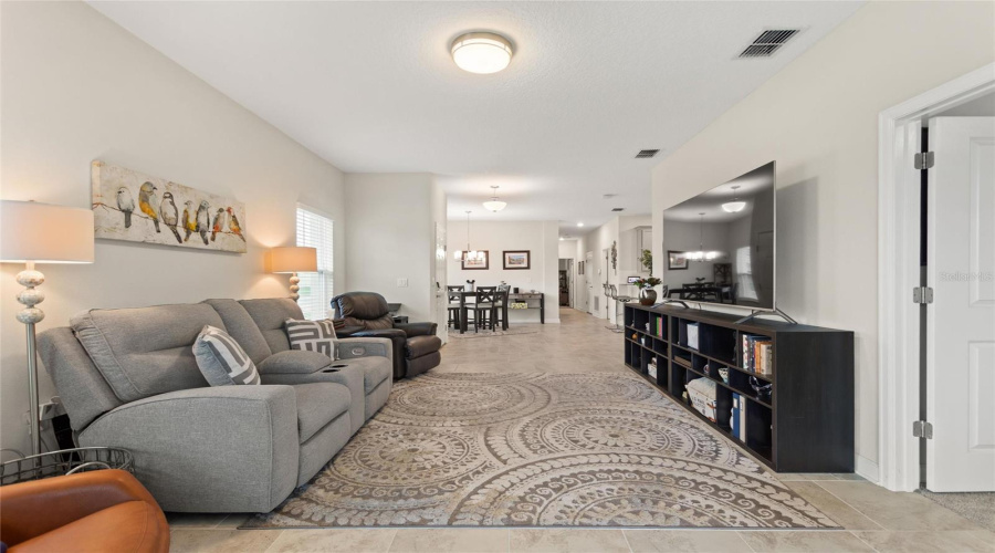 DAVENPORT, Florida 33896, 2 Bedrooms Bedrooms, ,2 BathroomsBathrooms,Residential,For Sale,BLACKWOLF RUN,0,MFRS5139913