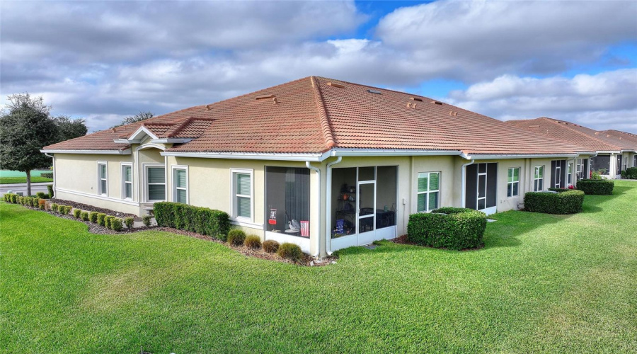 DAVENPORT, Florida 33896, 2 Bedrooms Bedrooms, ,2 BathroomsBathrooms,Residential,For Sale,BLACKWOLF RUN,0,MFRS5139913
