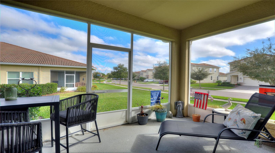 DAVENPORT, Florida 33896, 2 Bedrooms Bedrooms, ,2 BathroomsBathrooms,Residential,For Sale,BLACKWOLF RUN,0,MFRS5139913